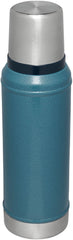 Stanley goulot large et bouchon étanche facilitant le remplissage et le service
