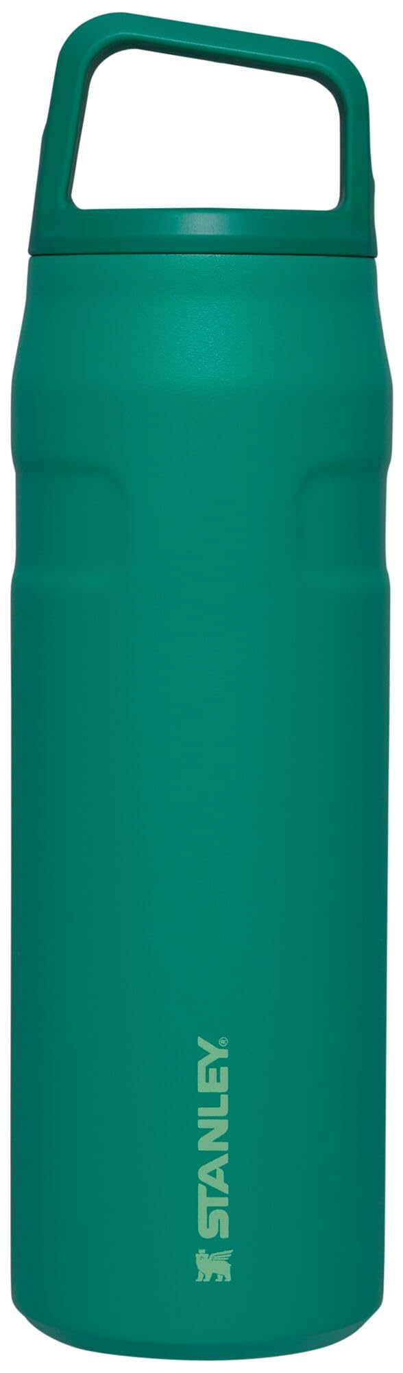 STANLEY vue avant de la IceFlow 24 oz, design léger et pratique