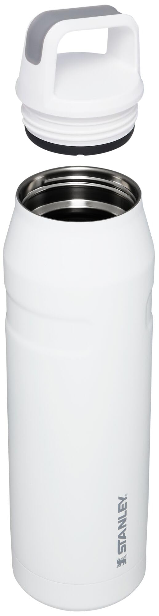 STANLEY ouverture large remplie de glaçons, maintien du froid prolongé