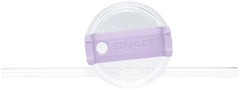 STANLEY Quencher enfant tenant le gobelet au parc assurant hydratation sûre et pratique
