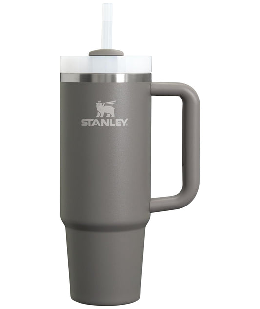 STANLEY vue avant du Quencher 30 oz montrant design et taille utile