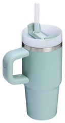 STANLEY Quencher couvercle FlowState fermé offrant protection anti-fuite pratique