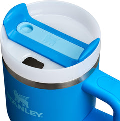 STANLEY détail du couvercle FlowState montrant positions paille/verre/fermé utile