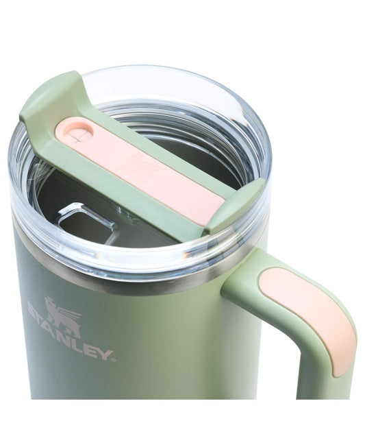 STANLEY couvercle FlowState en gros plan montrant ouverture modulable