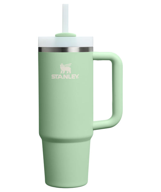 STANLEY Quencher face avant pistache montrant silhouette pratique