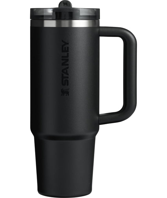 STANLEY gobelet face avant montrant design noir gain de robustesse