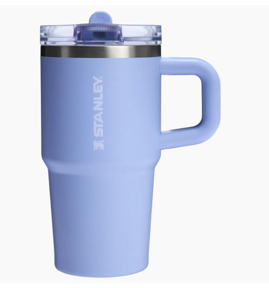 STANLEY Quencher vue avant avec bouchon ProTour, facilité d'utilisation et anti-fuite