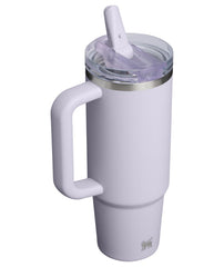 STANLEY détail du couvercle ProTour Flip Straw montrant la paille rabattable étanche