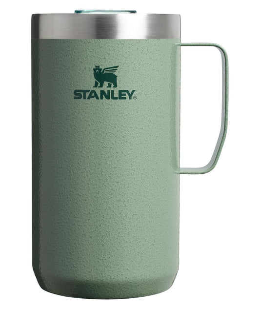 STANLEY tasse face avant montrant design hammertone green et robustesse