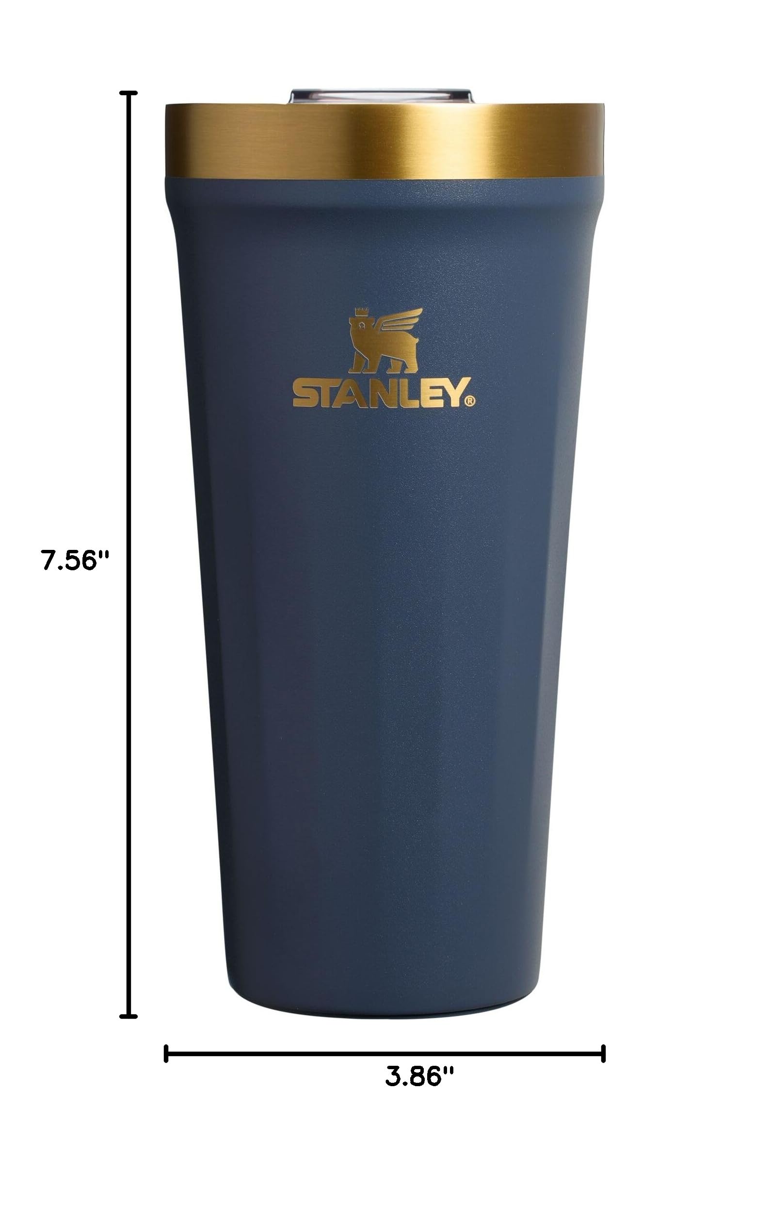 Stanley tumbler en situation pique-nique illustrant portabilité et style