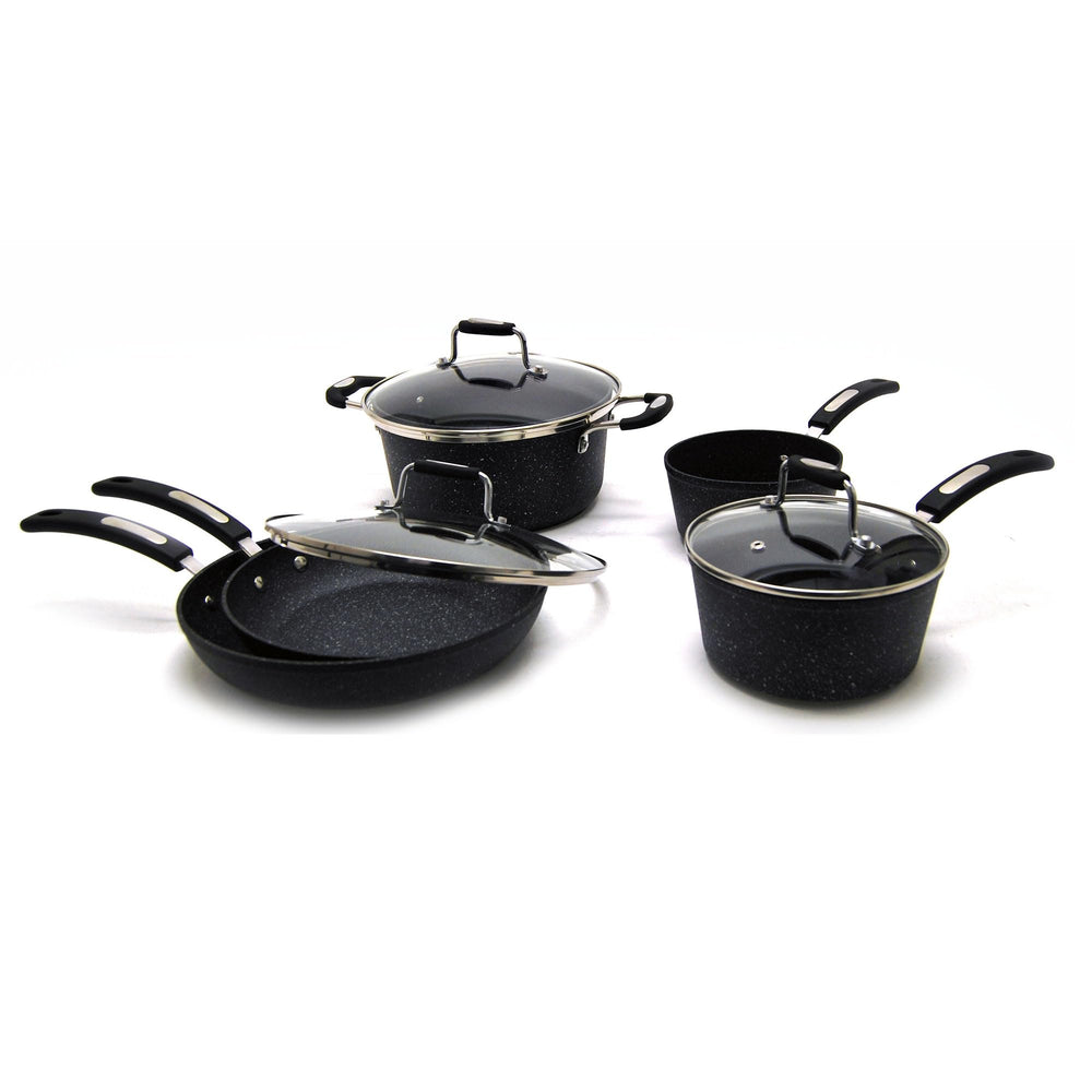 Starfrit scène de cuisine familiale utilisant l’ensemble, cuisson quotidienne simplifiée