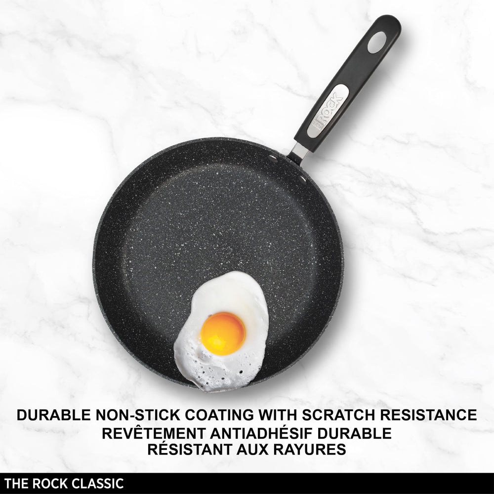 Starfrit gros plan sur poignée Bakélite ergonomique, prise confortable et cuisson sûre