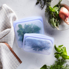 Stasher texture silicone platinum gros plan, durabilité et sécurité alimentaire