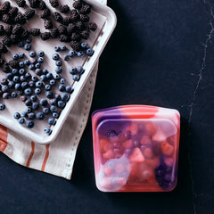 Stasher texture silicone platine montrant qualité alimentaire et durabilité