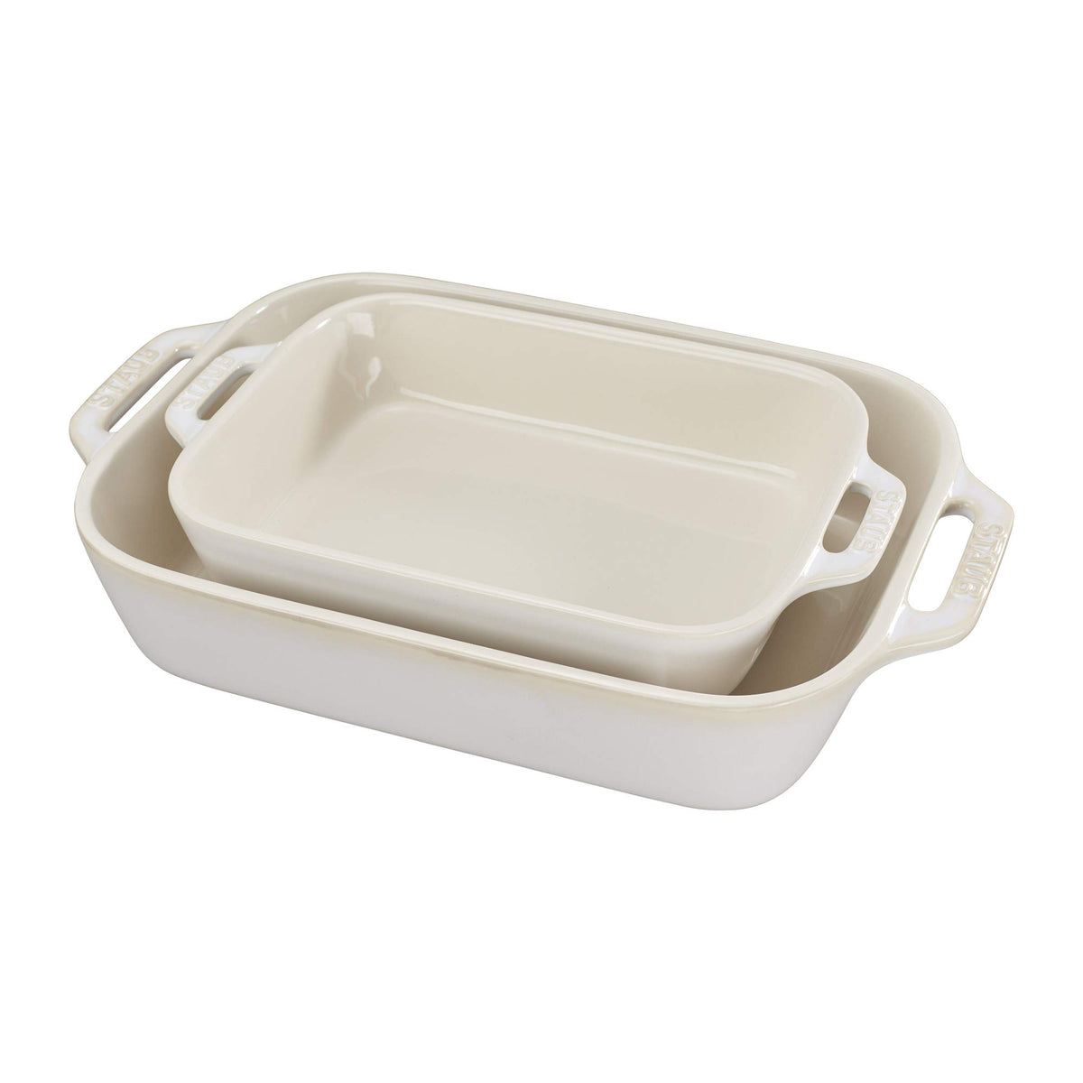 STAUB plat rectangulaire Rustic Ivory vue de face montrant le design et l'élégance de présentation