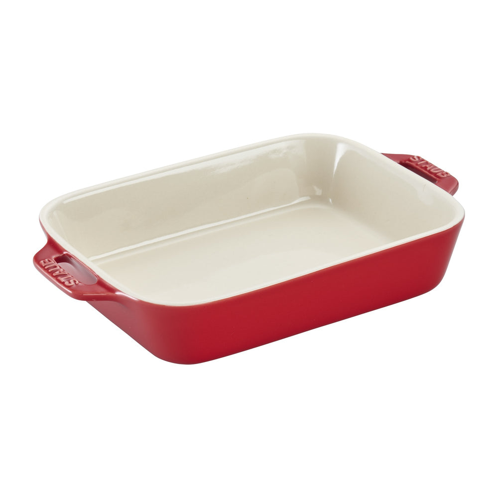 STAUB détail des poignées ergonomiques, prise sûre et maniabilité améliorée