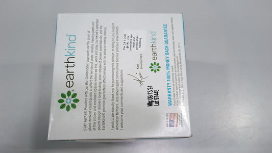 Stay Away gros plan matière et texture, efficacité diffuseur naturel