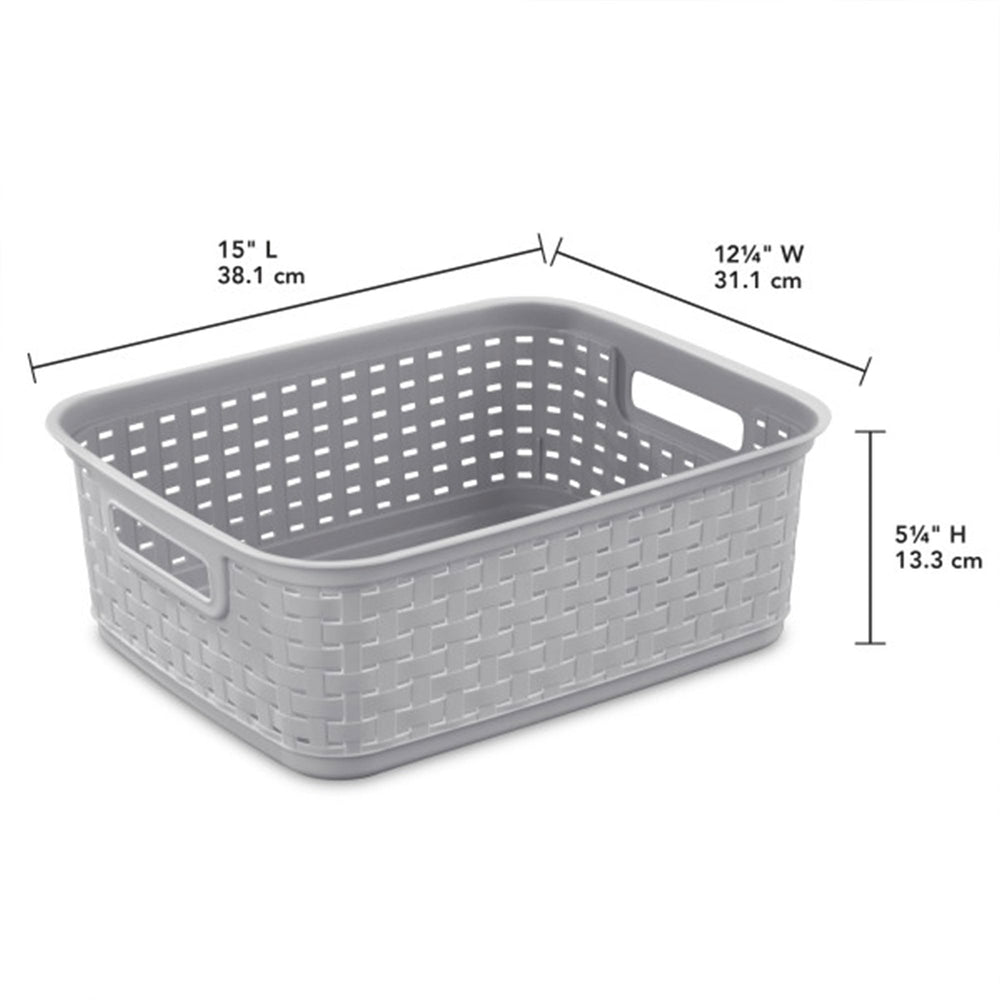 Sterilite panier posé à côté d'une main pour montrer l'échelle et la compacité