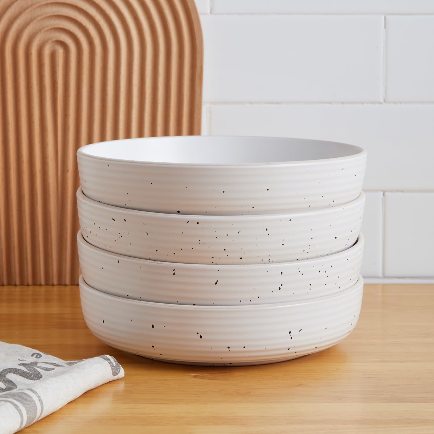 Stone Lain comparaison de taille des assiettes et bols Lauren pour visualiser proportions