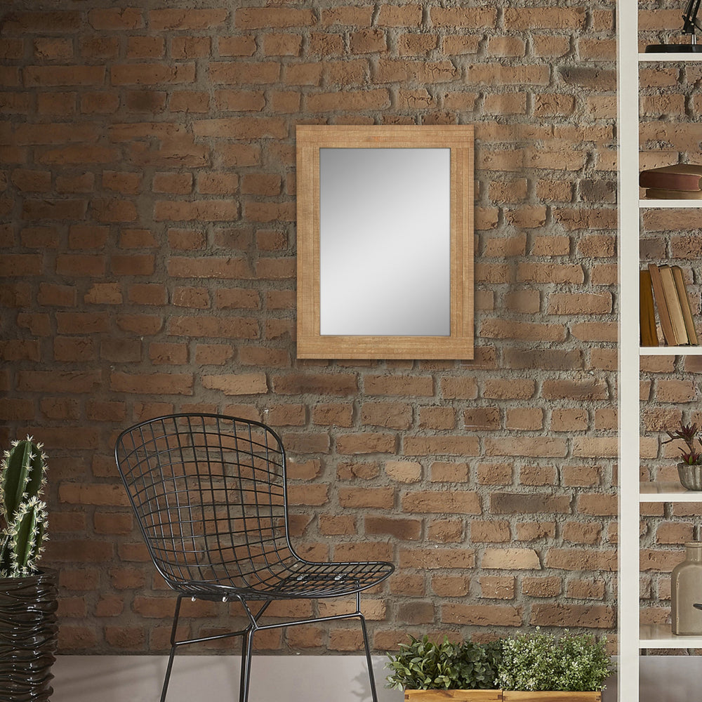 Stonebriar miroir installé dans une entrée créant profondeur et luminosité