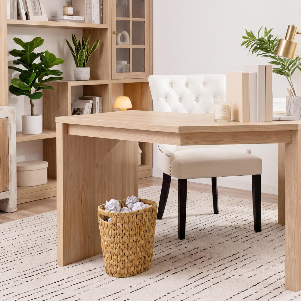 StorageWorks corbeille à côté d'une règle pour montrer taille