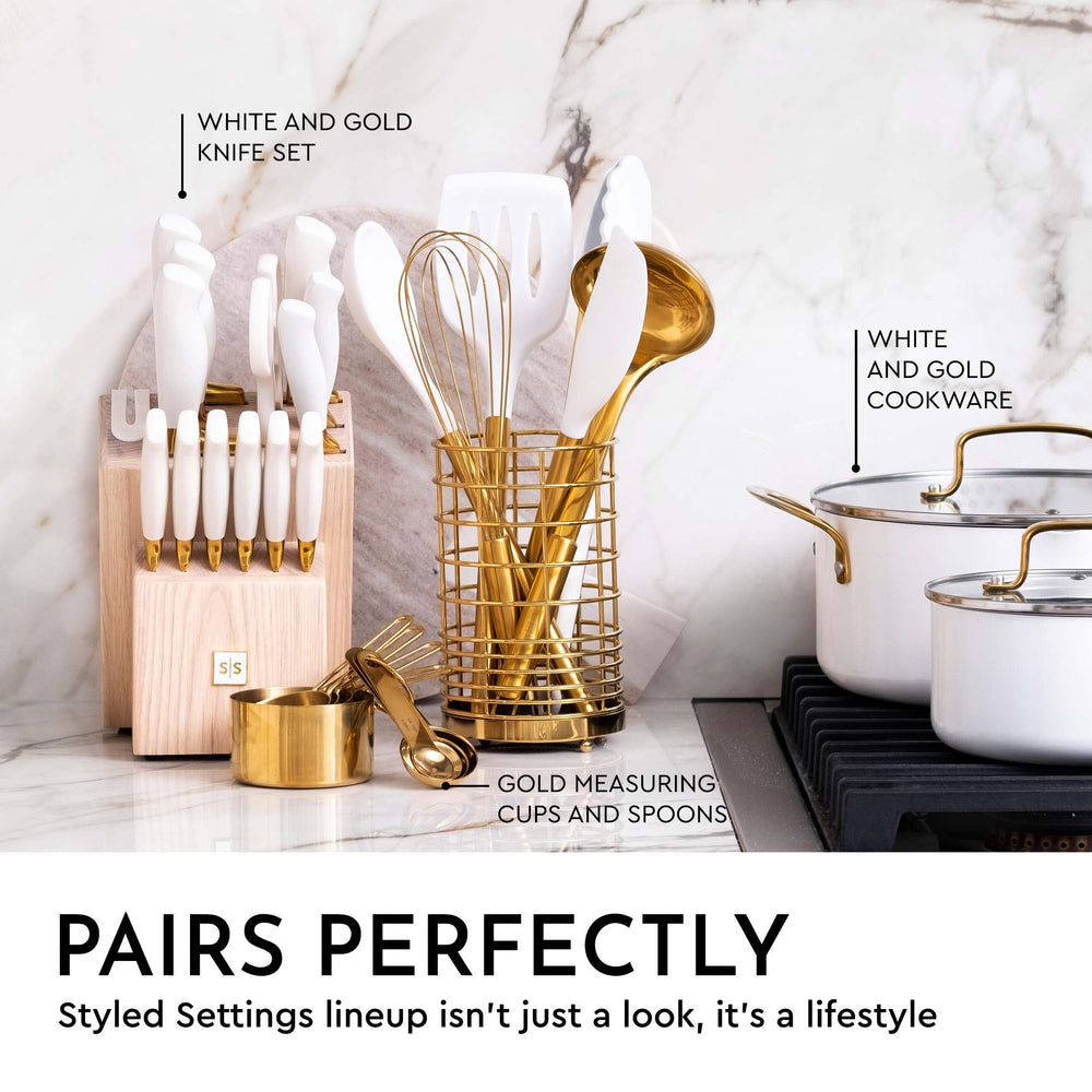 STYLED SETTINGS comparaison échelle main illustrant taille réelle et maniabilité