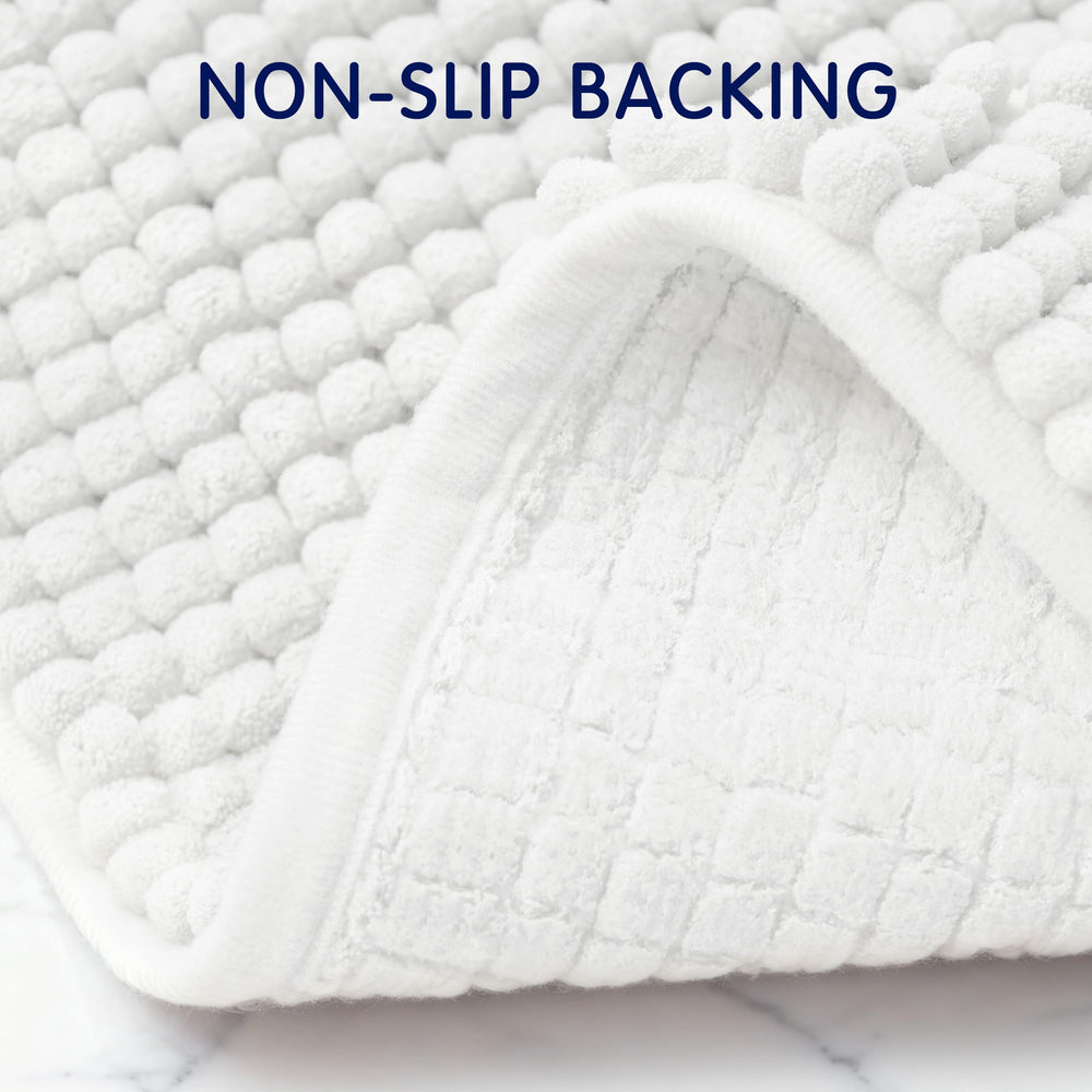 SUBRTEX tapis en situation dans salle de bain protégeant sol et évitant glissade