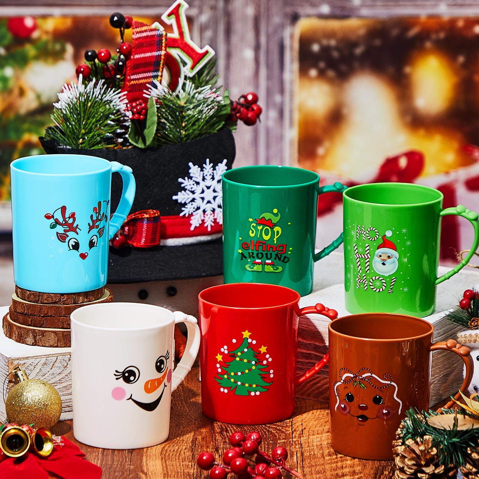 Suclain douze mugs arrangés sur un buffet pour déco de fête pratique
