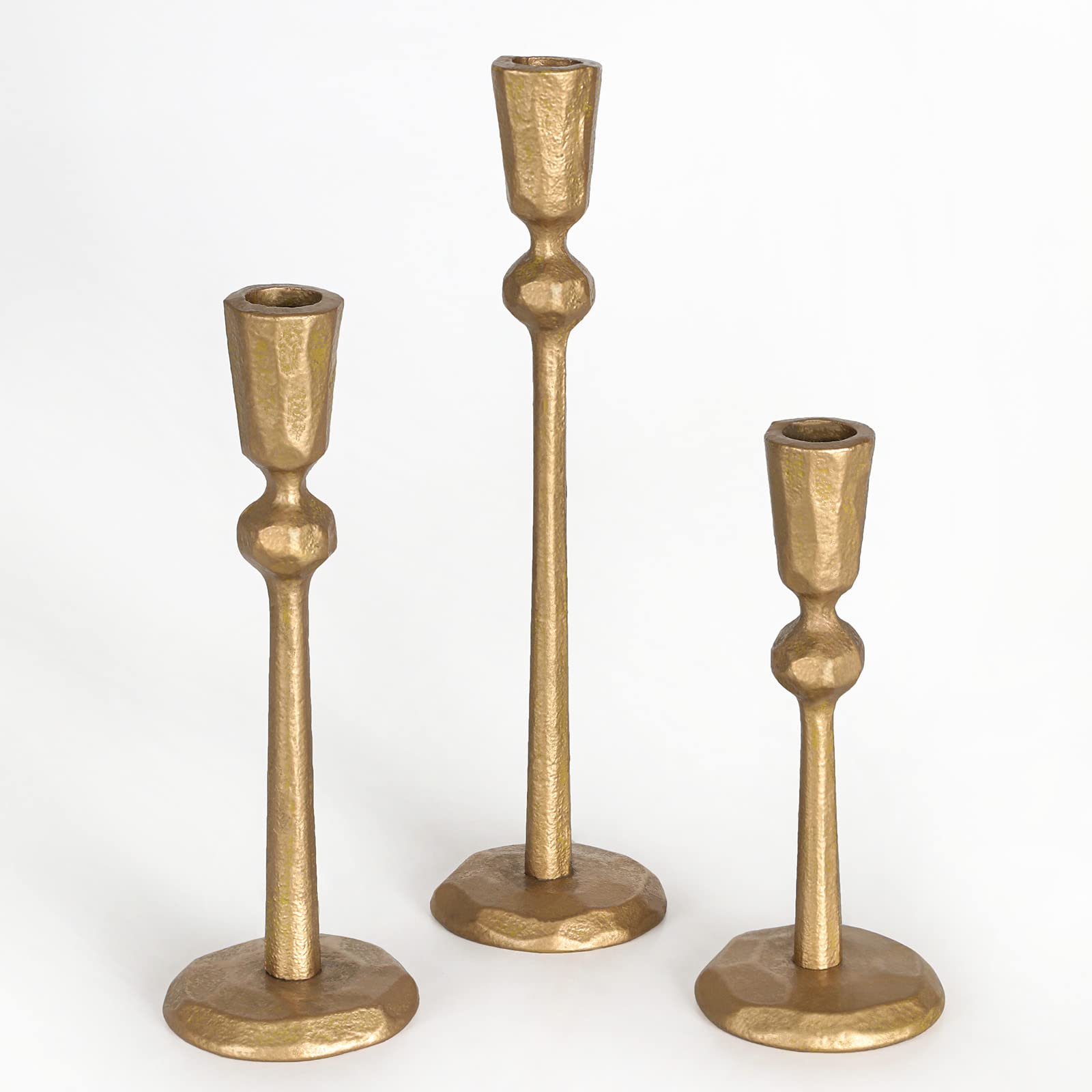 SUJUN ensemble de 3 chandeliers en laiton antique présentant élégance et présence