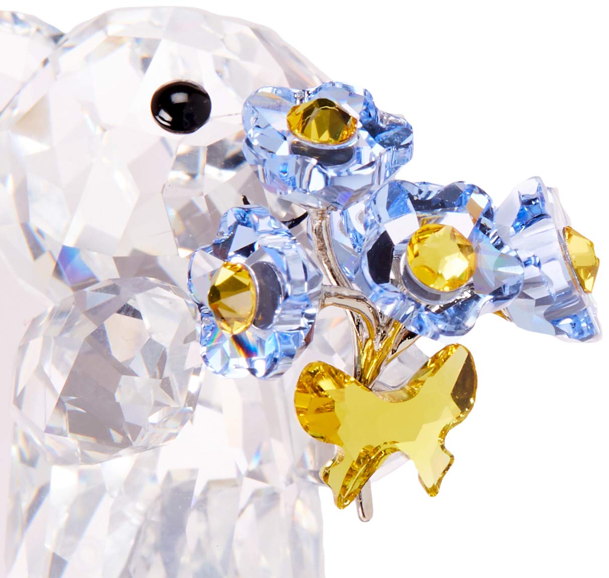 Swarovski Kris Bear - Forget-me-not posé sur une table pour visualiser l'échelle