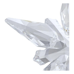 Swarovski ornement suspendu en situation festive apportant luminosité