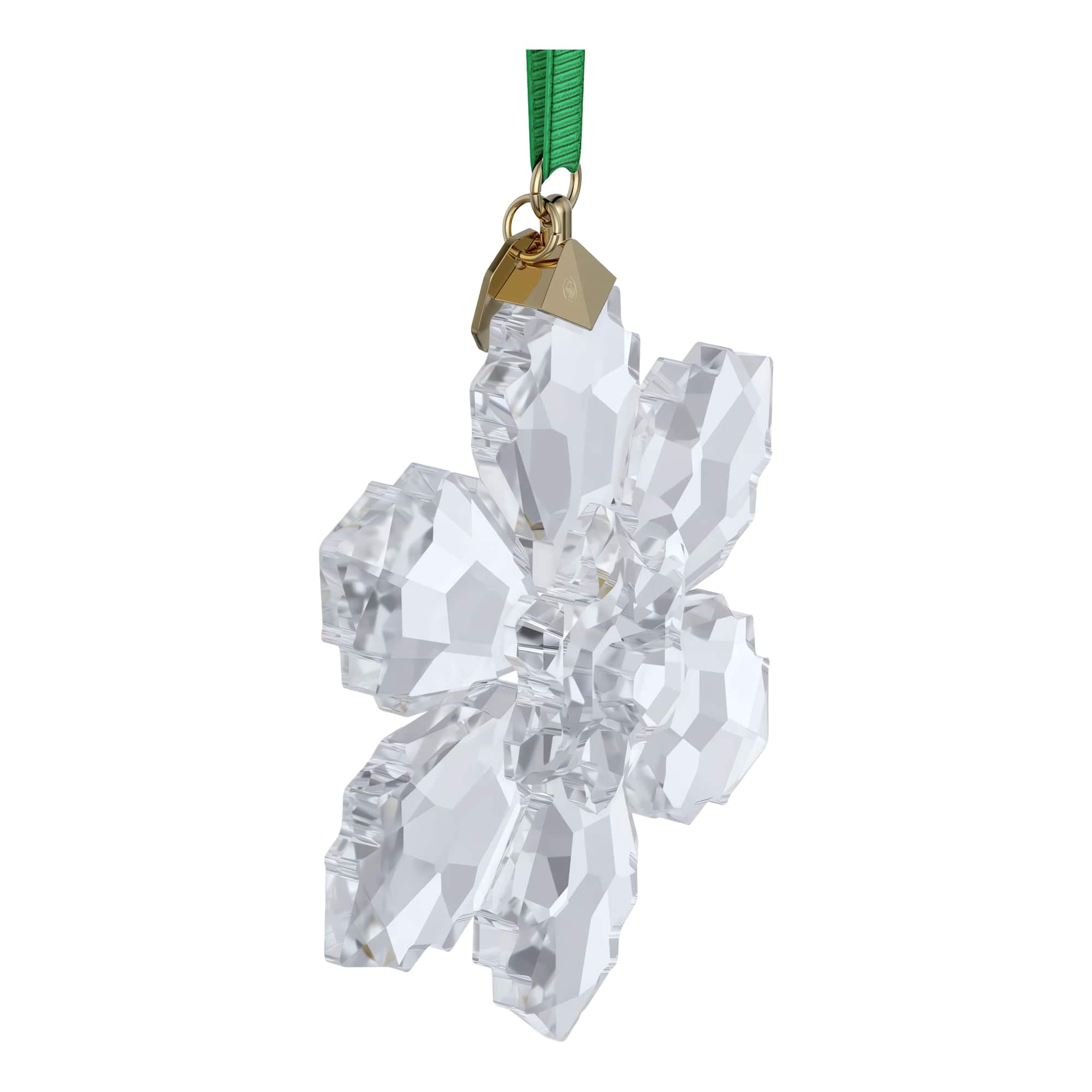 Swarovski ornement suspendu au sapin apportant lumière et ambiance festive