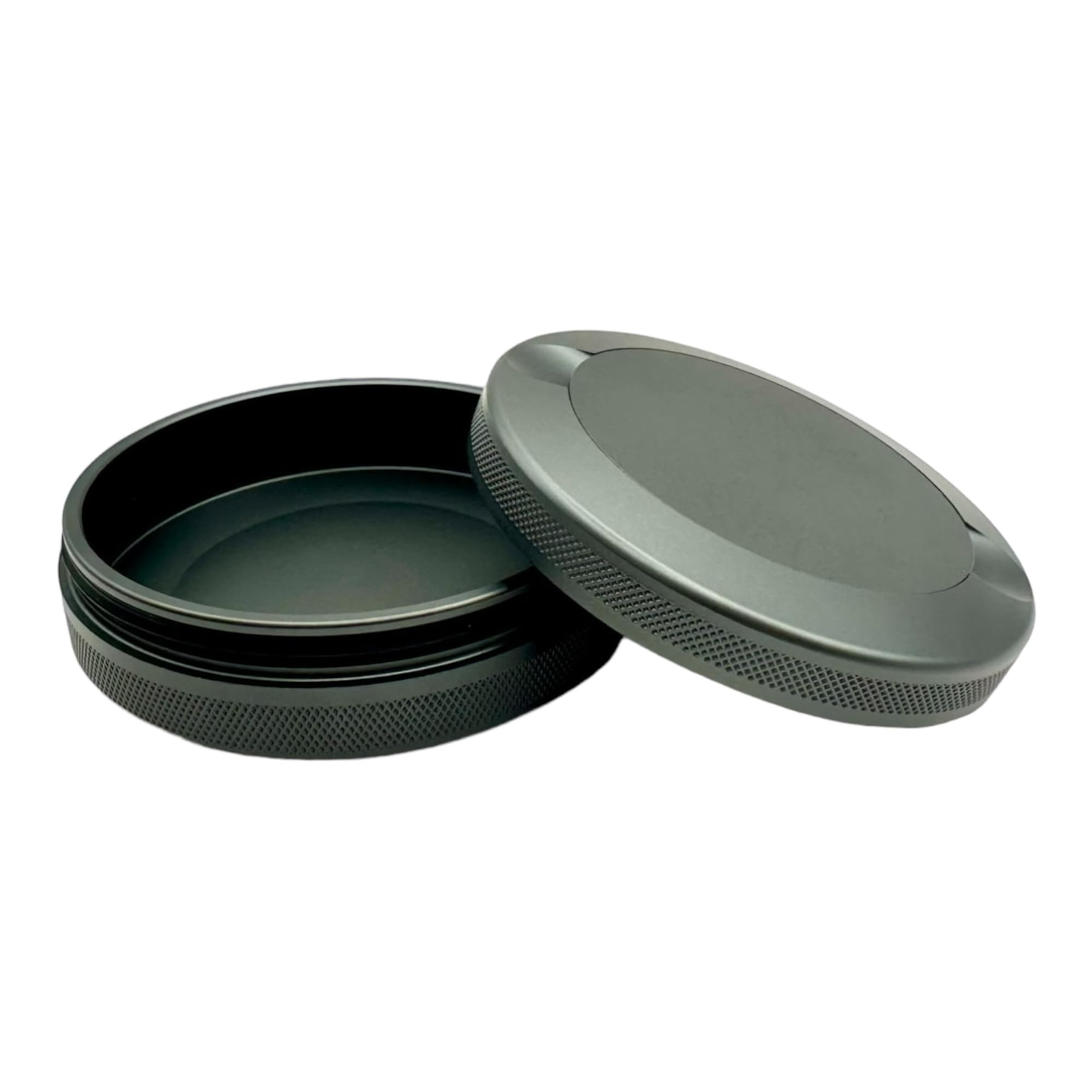 Syn Tin 3.0 en poche lors d'une sortie montrant portabilité et organisation EDC