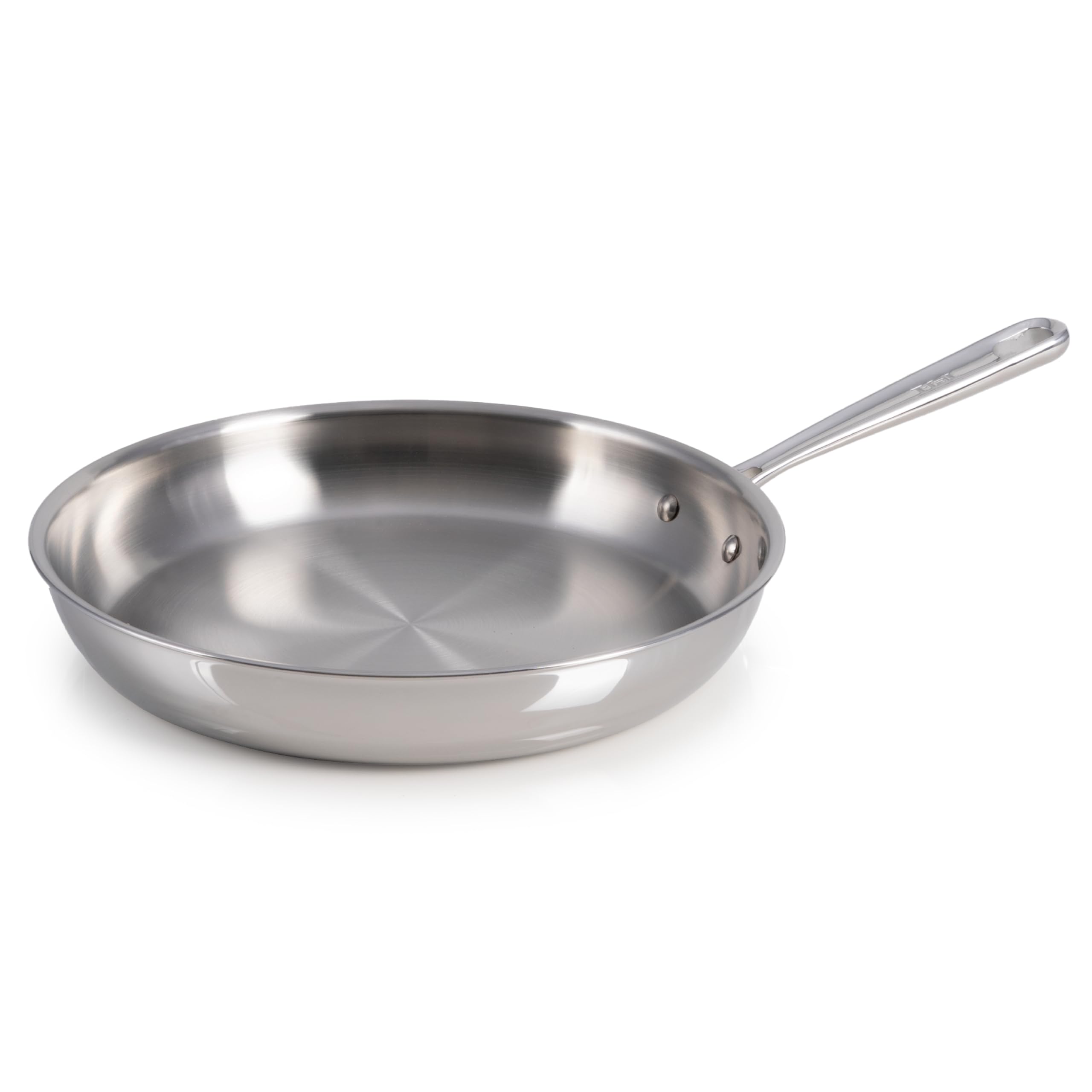 T-Fal poêle Pro Tri-Ply vue avant offrant excellente répartition de chaleur