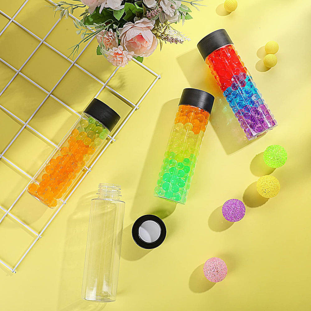 Tanlade gros plan du plastique PET clair illustrant solidité et légèreté pour réutilisation