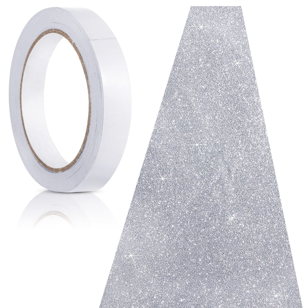 Tatuo vue avant du tapis pailleté argent prêt à poser, met en valeur l'entrée