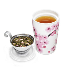 Tea Forte infuseur en acier inoxydable dans la tasse pour infusion propre