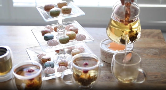 Teabloom gros plan poignée rose gold en porcelaine pour une prise confortable et sûre