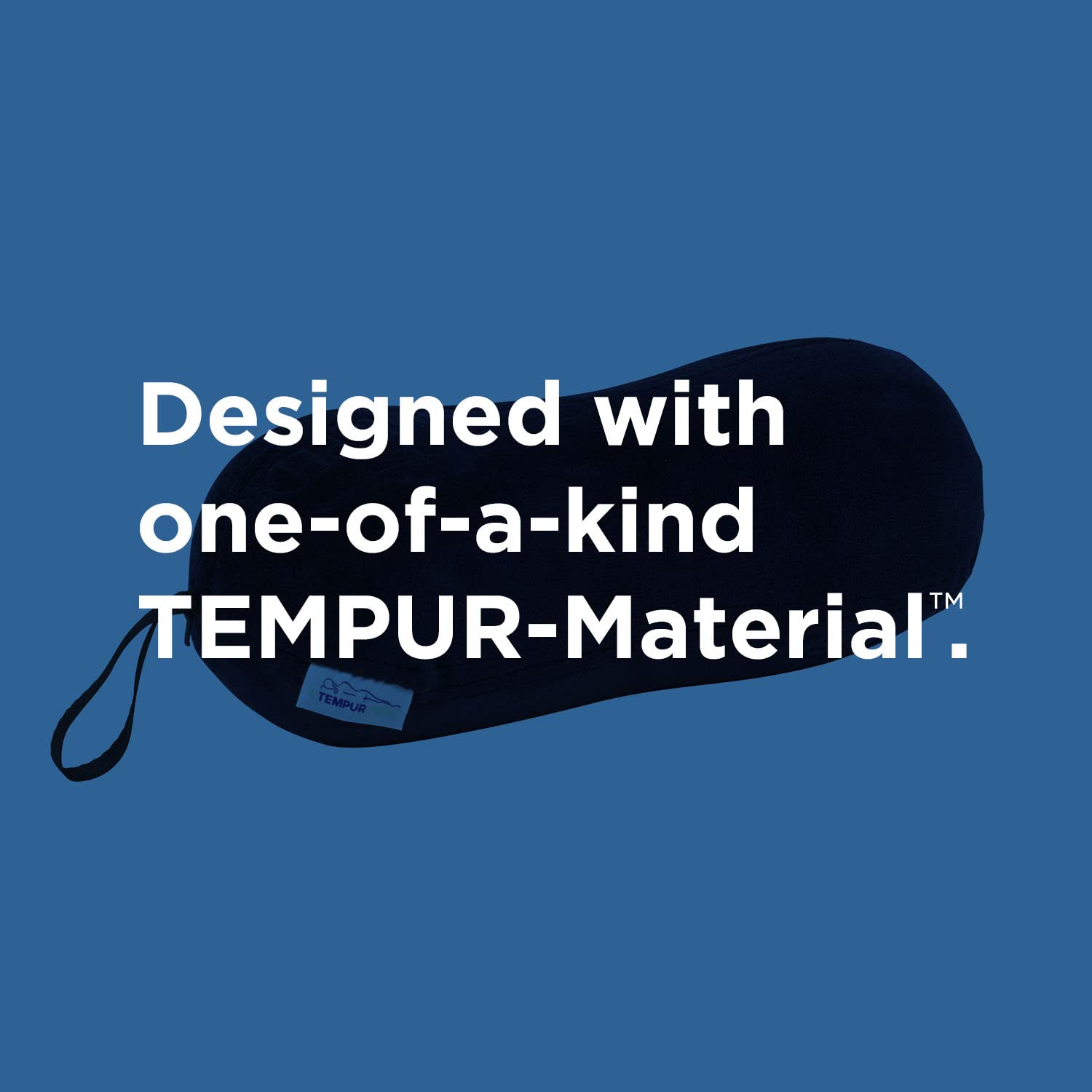 Tempur-Pedic comparaison taille dans une main pour visualiser le format compact