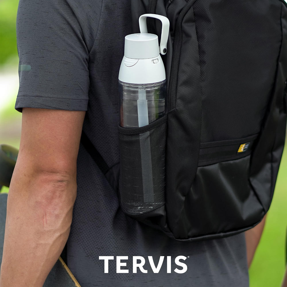 Poignée Tervis montrant prise ergonomique et facilité de transport