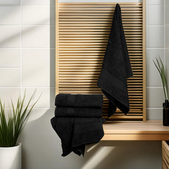 TEXCRAFT comparaison de taille 24" x 50" montrant l'échelle avec une main