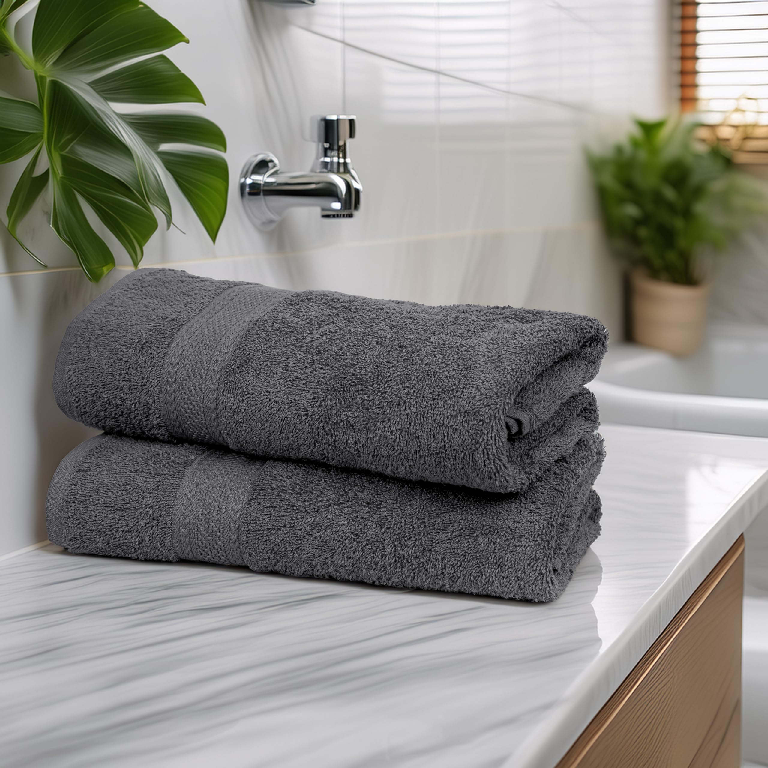TEXCRAFT serviette pliée illustrant la taille 24" x 50" et rangement facile