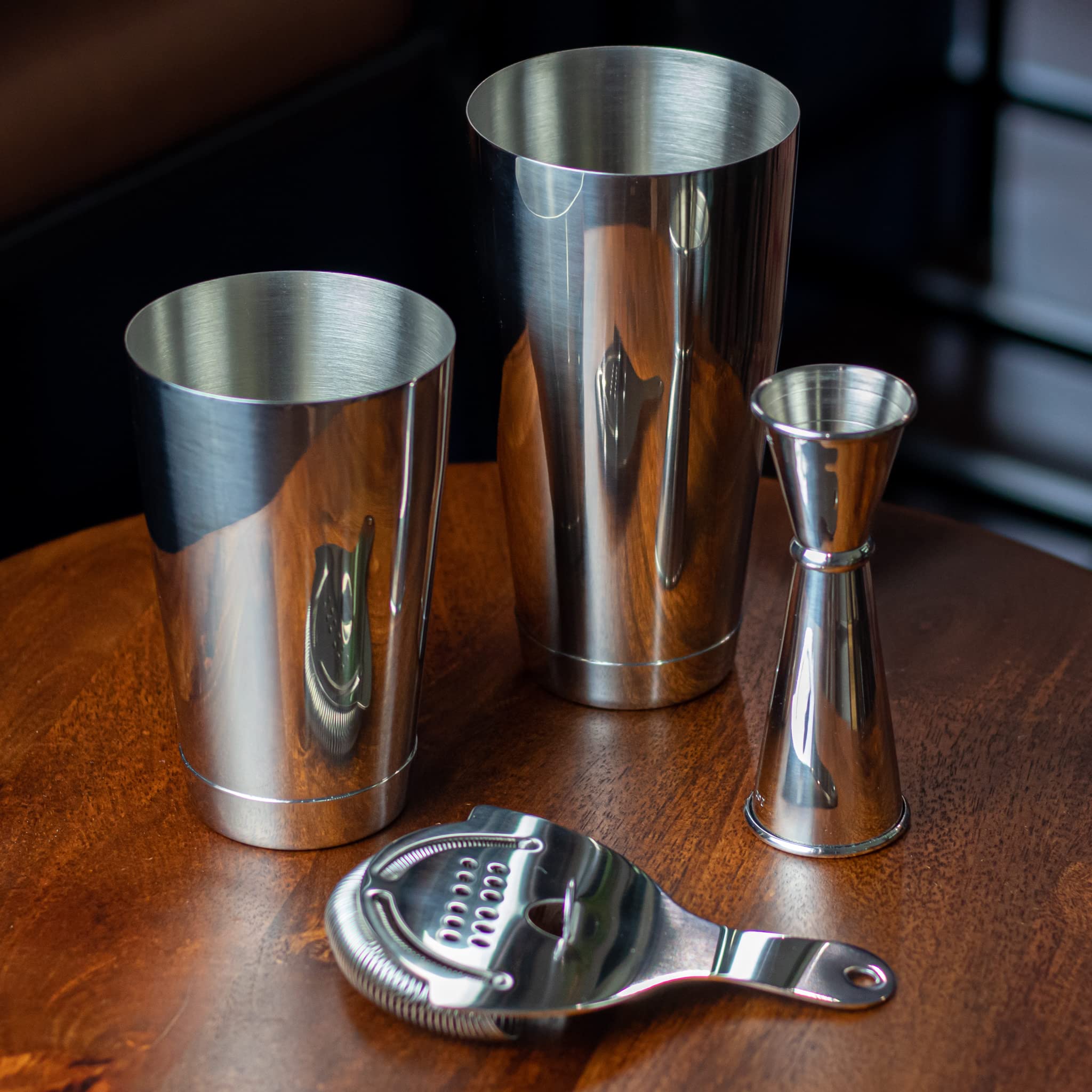 THE ART OF CRAFT gros plan inox 304 montrant texture résistante et hygiène