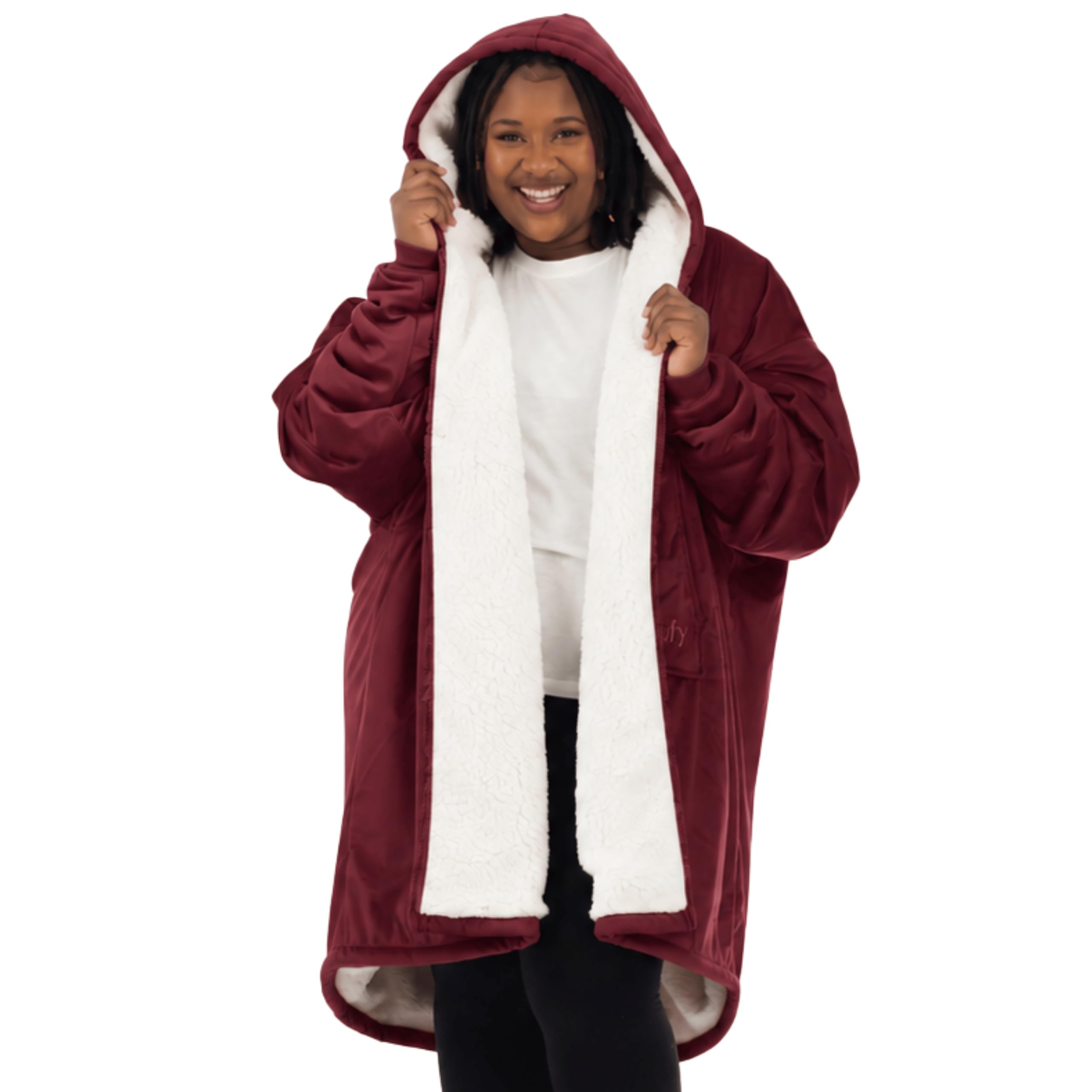 THE COMFY face avant montrant coupe oversize et fermeture éclair, confort instantané