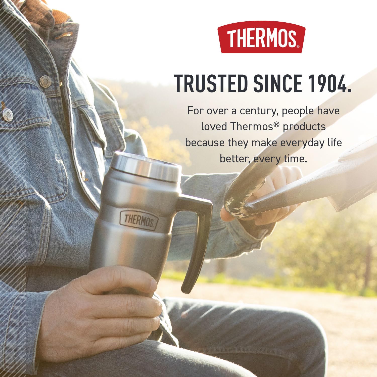 THERMOS en contexte camping conservant boissons chaudes longtemps