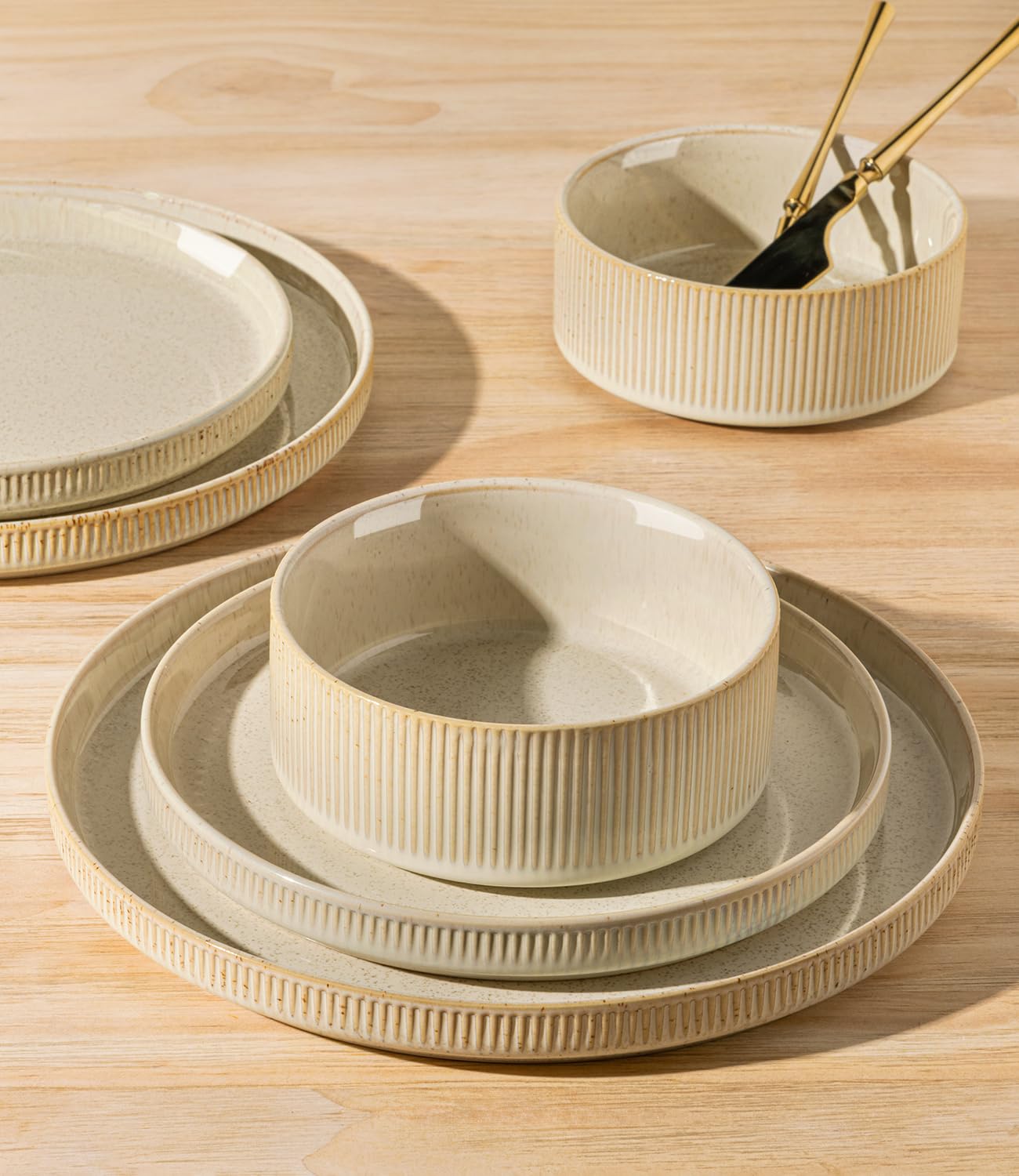 theterra assiettes empilées illustrant rangement compact et gain de place