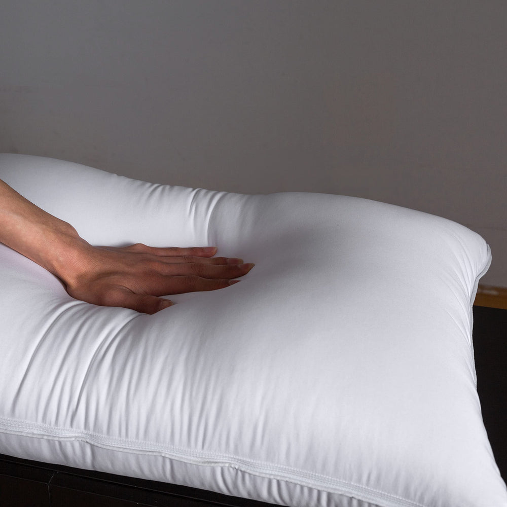 Three Geese gros plan tissu housse silk touch respirant pour confort nocturne