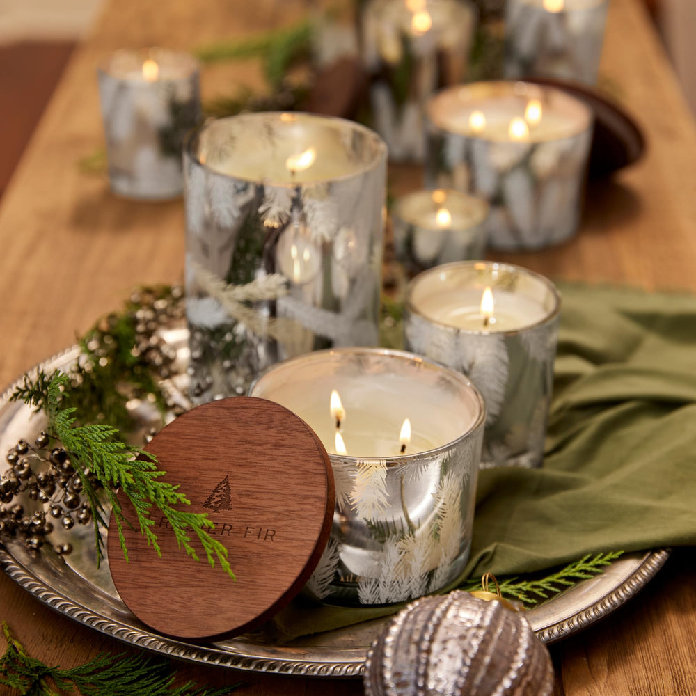Thymes Frasier Fir ambiance salon illumine et réchauffe l'espace
