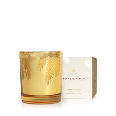 Thymes bougie Frasier Fir pot doré élégant offrant un cadeau raffiné