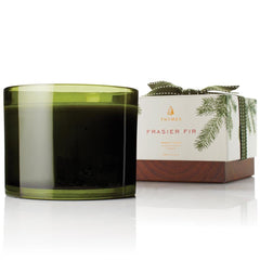 Thymes bougie Frasier Fir 3 mèches vue frontale ambiance chaleureuse